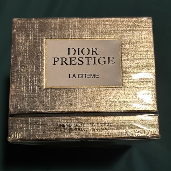 Dior Prestige La Crème in Shimmering Gold Box - Picture 1 of 1